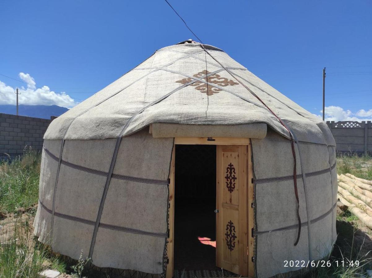 Guest House And Yurt Camp "Ailuu" Tong Εξωτερικό φωτογραφία